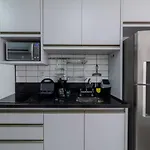 Studio Com Cama King Size